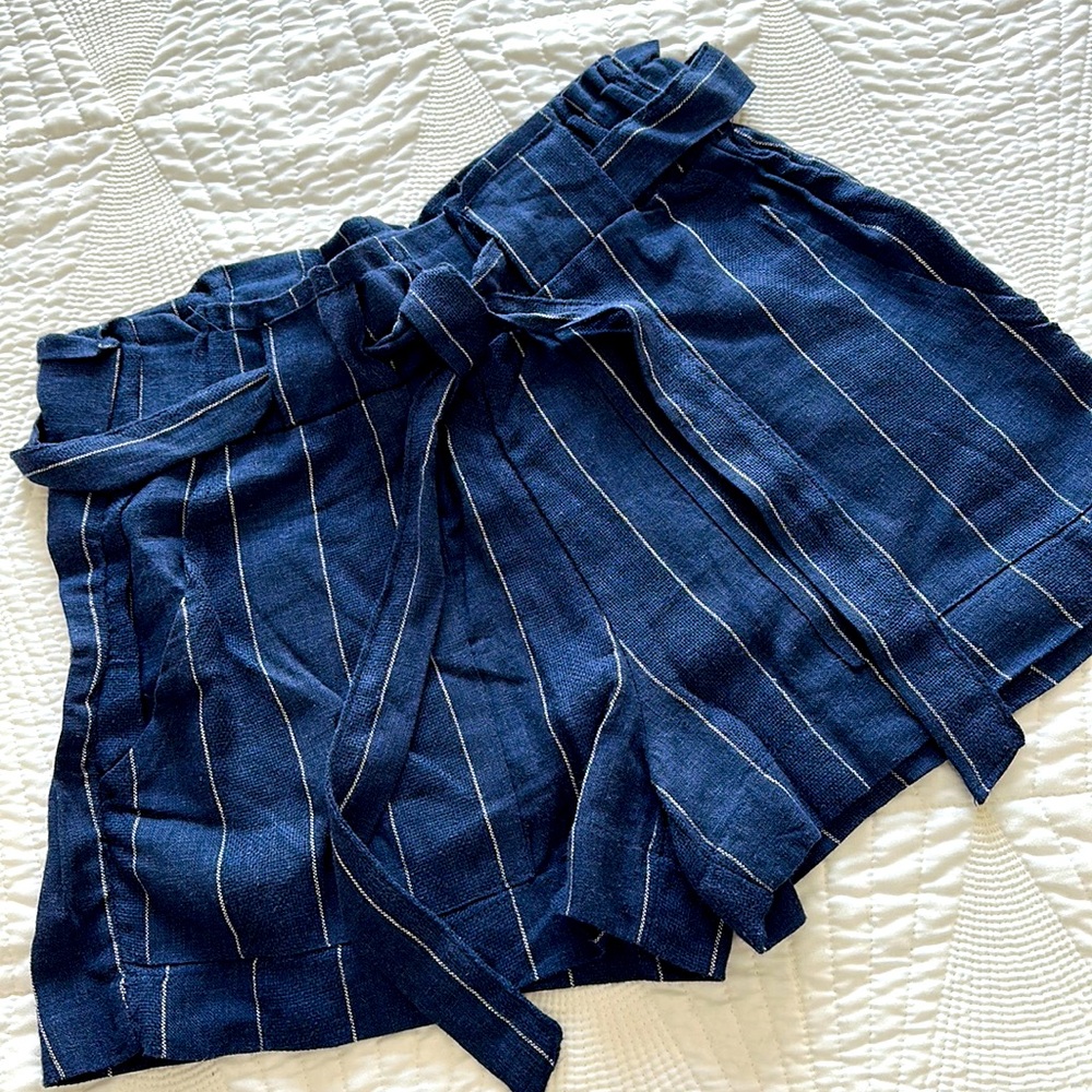 Paper bag waist shorts